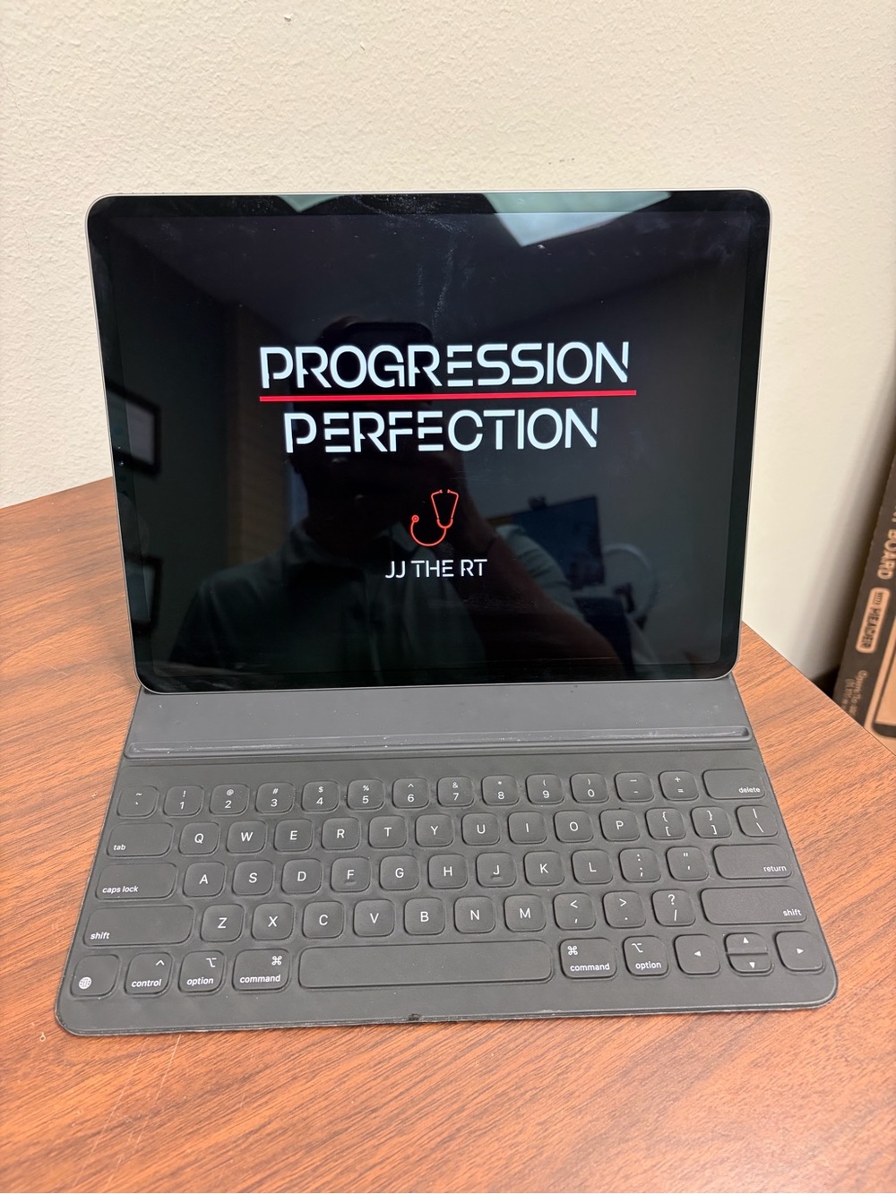 Apple iPad with Black Smart Keyboard